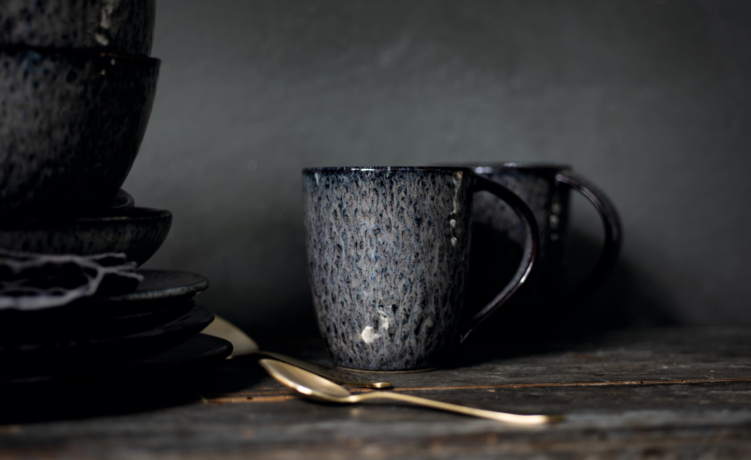 Leonardo Matera Keramik-Tassen 6er Set, spülmaschinengeeignete Kaffee-Tassen, 6 mikrowellenfeste Tee-Tassen, Becher mit Glasur, grau, 430 ml, 018563