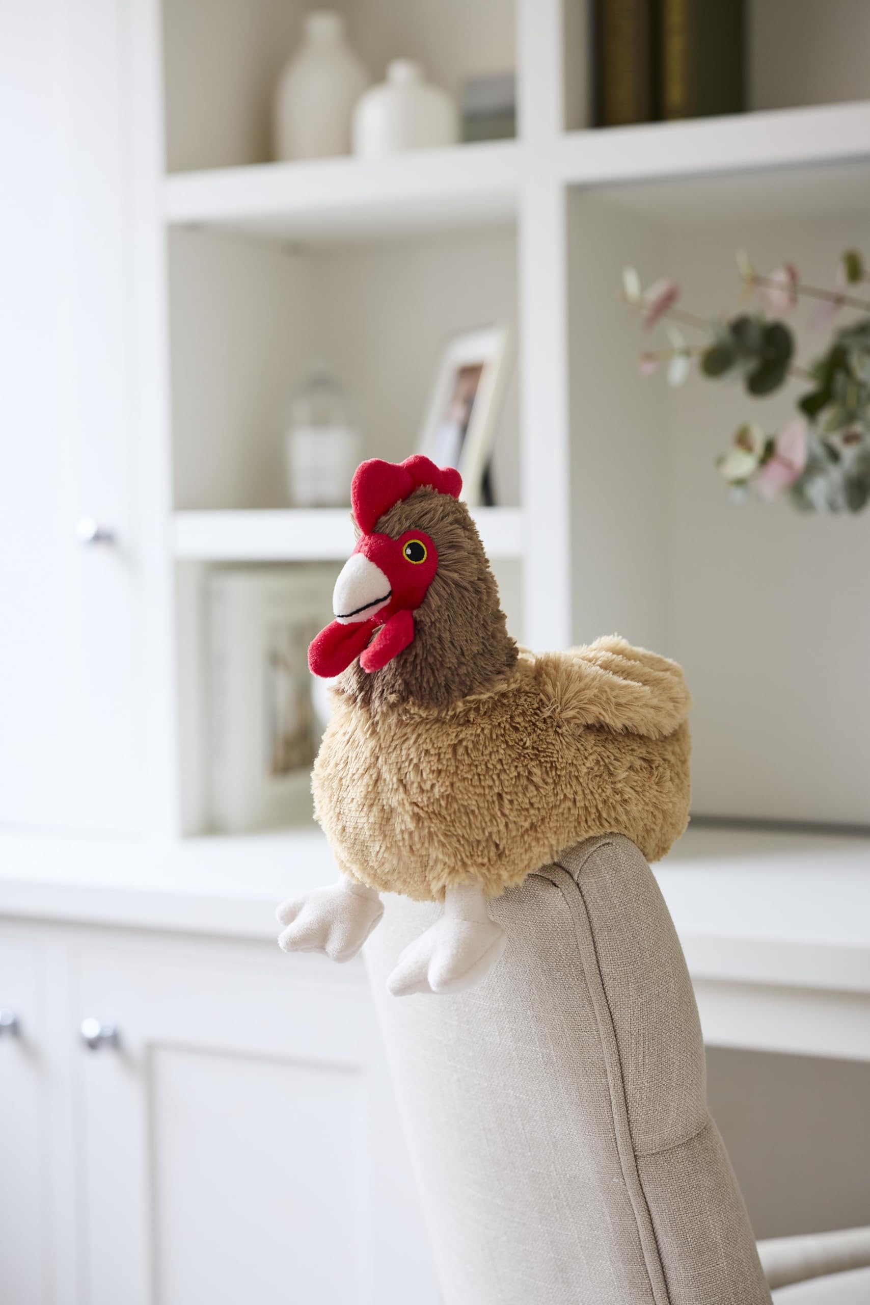 Warmies Braune Henne Plüschtier Große Größe, Vollständig Mikrowellengeeignet und Gewichtetes Kuscheltier für Angst, Im Gefrierschrank kühlen oder in der Mikrowelle erwärmen, Weiches Wärmekissen