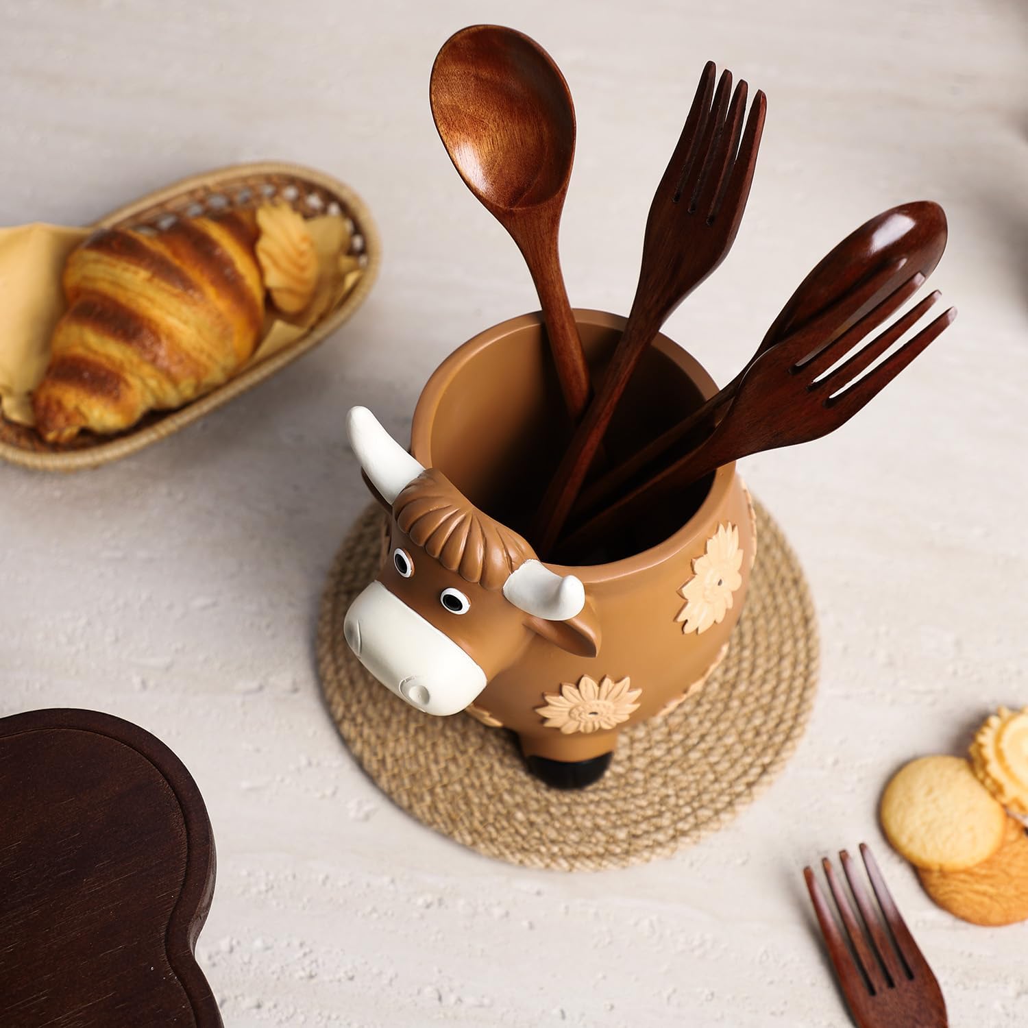 Resin Cow and Sunflower Embossed Kitchen Utensil Holder, Large Cooking Utensil Crocks for Countertop