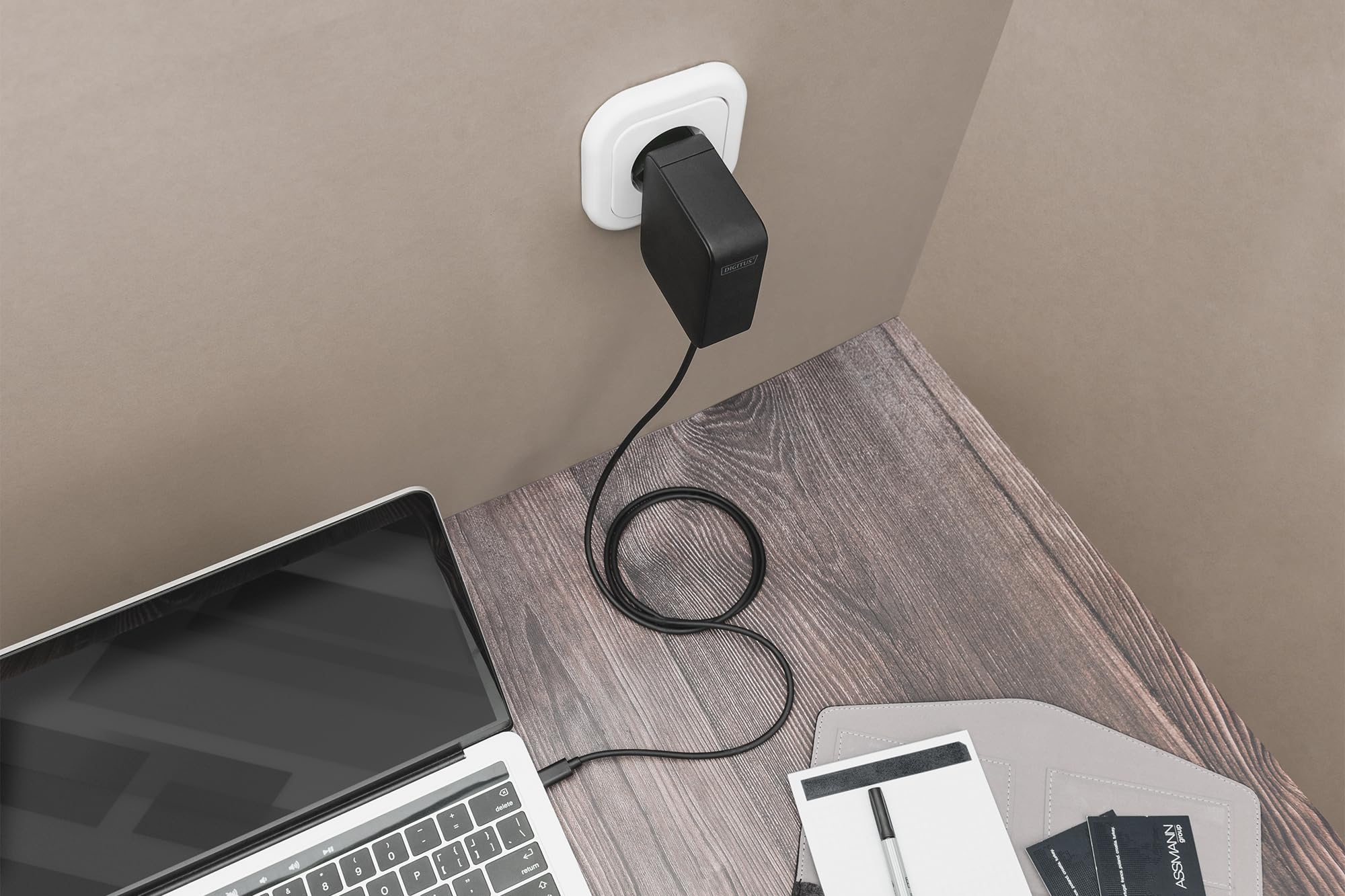 DIGITUS Cargador de portátil GAN USB-C de 100 W - Tecnología de nitruro de galio - Power Delivery 3.0 - Cable de 1,2 m de Longitud - también para Smartphones y tabletas - Negro