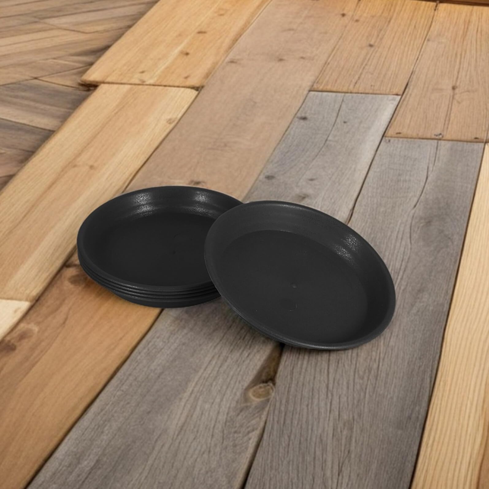 TOYANDONA 10 Bandejas Redondas de Plástico Negro para Macetas 25 CM Platillos para Plantas Bandejas de Goteo para Jardín Hogar Interior y Exterior Recogedores de Agua para Plantas