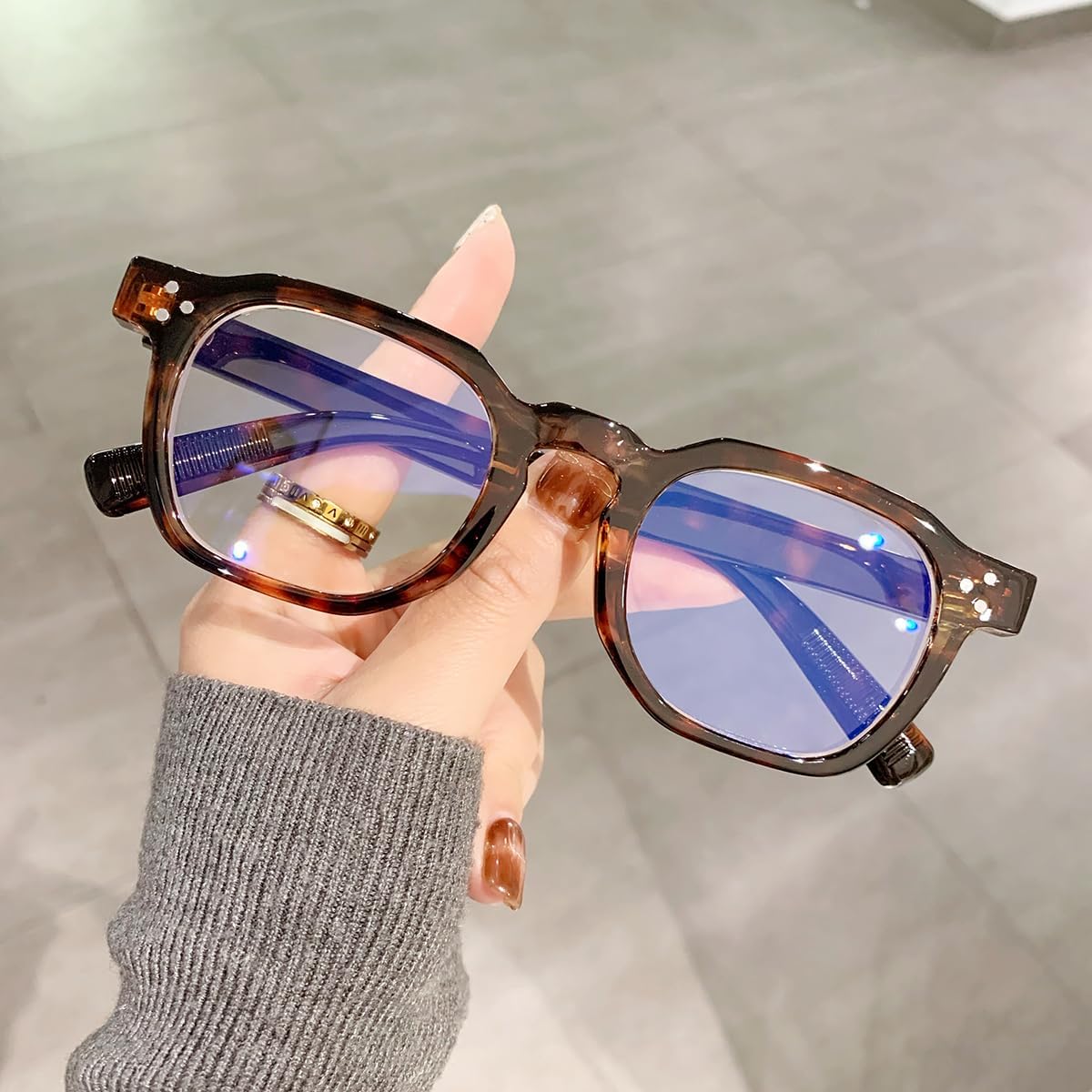 JOVAKIT Thick Round Blue Light Glasses for Women Men Fashion Retro 90s Octagon Round Computer Eyeglasses Anti Eyestrain - Image 6