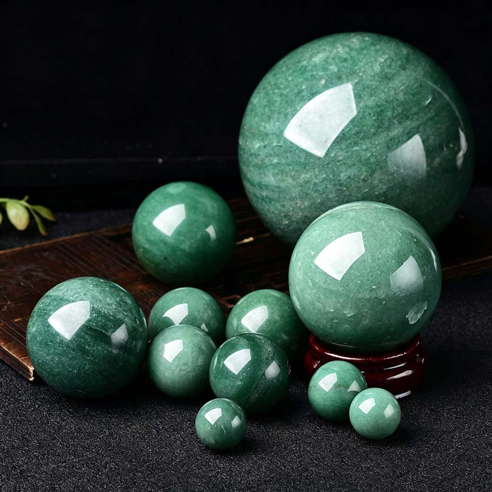 Bola de Cristal de aventurina Verde Natural con Soporte de Madera,