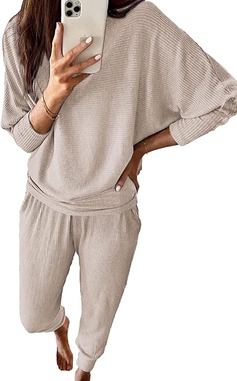 PRETTYGARDEN Women's Fall 2 Piece Lounge Set Long Sleeve Tops Ribbed Pants Spring Matching Sweatsuit Travel Outfits Clothes