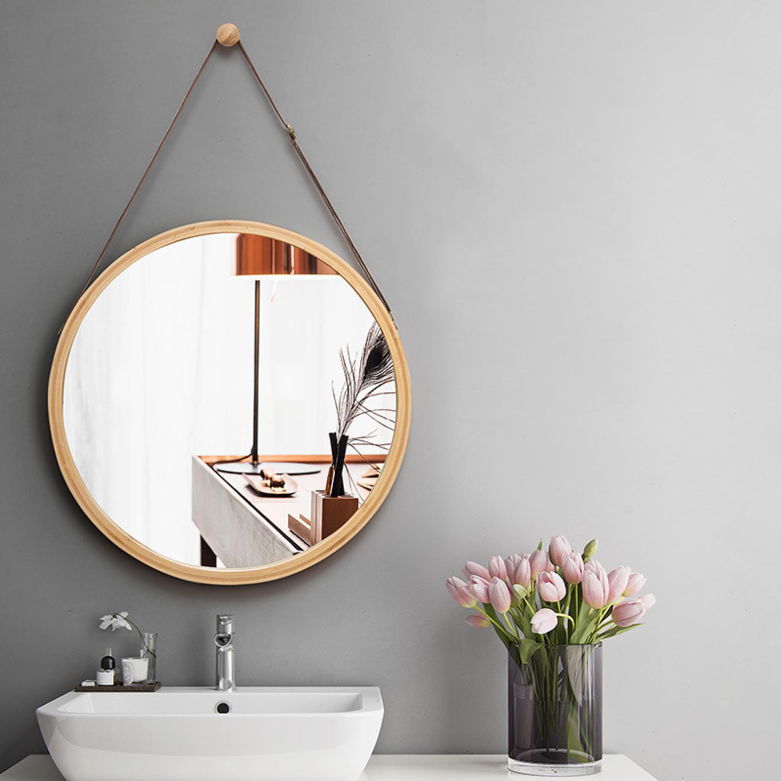 Miroir mural circulaire en cuir chic pour une déco de salon haut de gamme