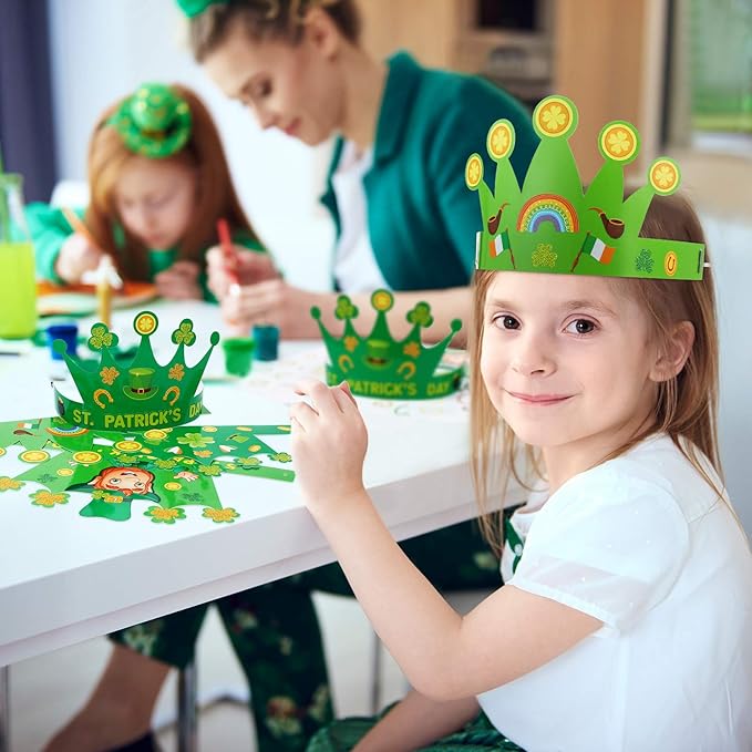 DIY St. Patrick's Day Crowns! ☘️