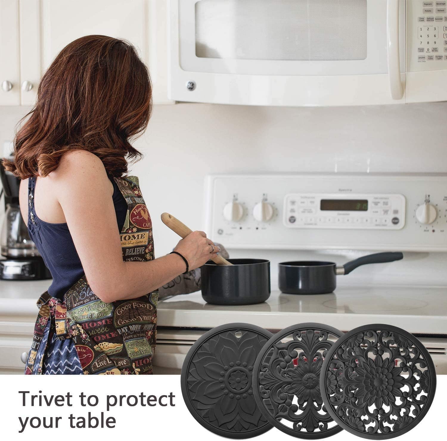 Set of 3 Silicone Trivet Mats, Multi-Use Intricately Carved Hot Pot Trivets for Hot Dishes, Kitchen Mats, Table Mats, Flexible Durable Non Slip and Heat Resistant Kitchen Hot Pads Coasters (Black)