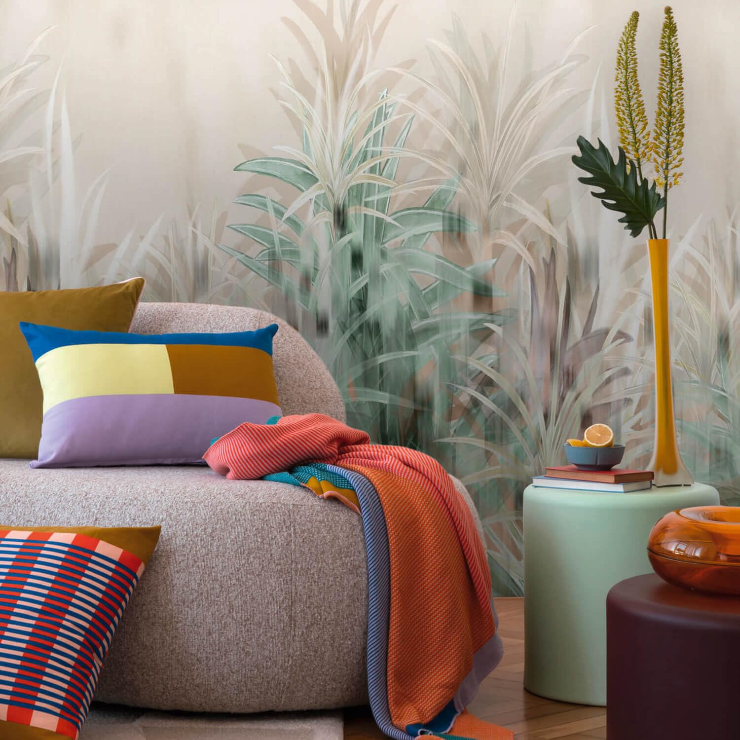Papier peint panoramique palmiers pour salon exotique chic