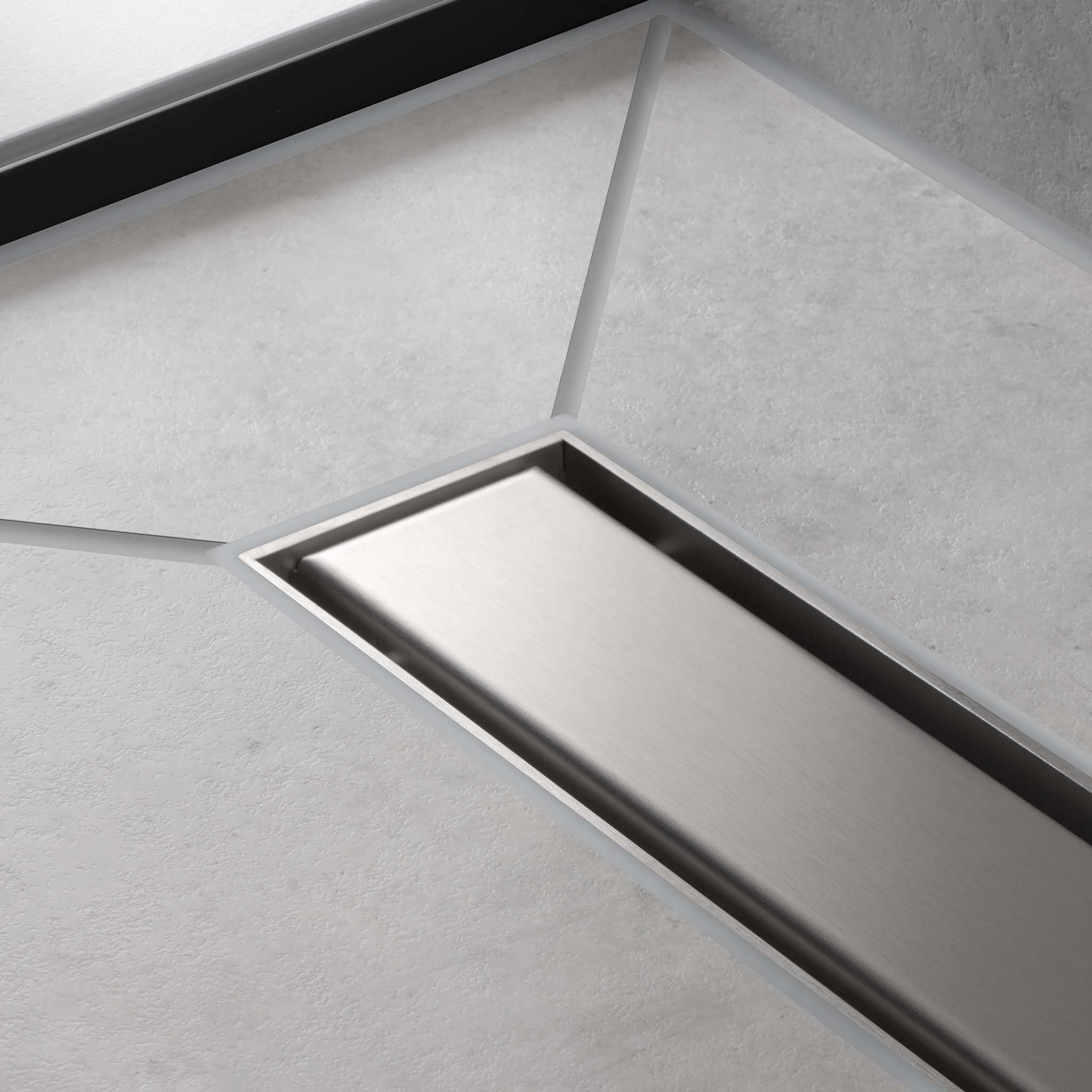 hansgrohe Fertigset Duschrinne RainDrain Match, Abflussrinne 600mm, Bodenablauf Dusche mit höhenverstellbarem Rahmen, Edelstahl gebürstet