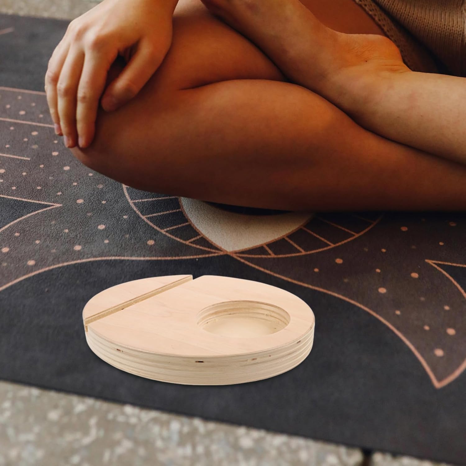 Fitness Equipment Holder Base Wobble Board Holder for Sports Wobble Board