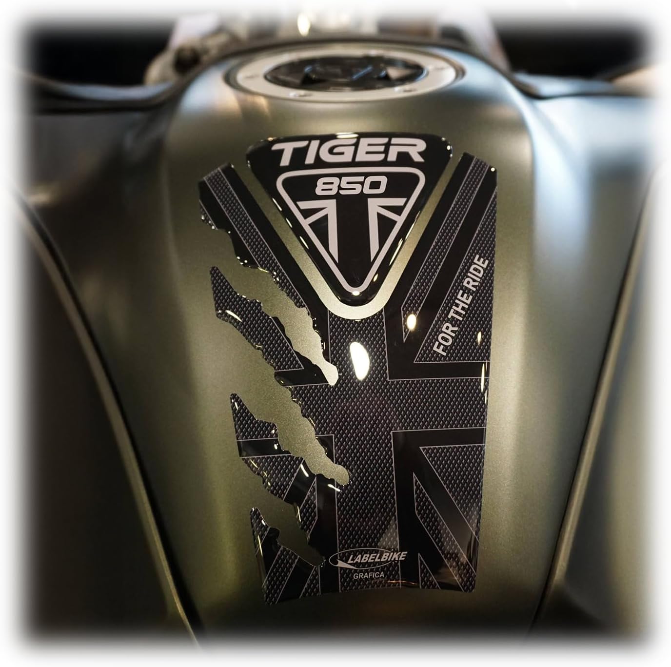 labelbike - 3D Sticker Motorcycle Fuel Tank Pad Protection and Decoration in Resin Compatible with Triumph Tiger 850 Sport 2021-2025