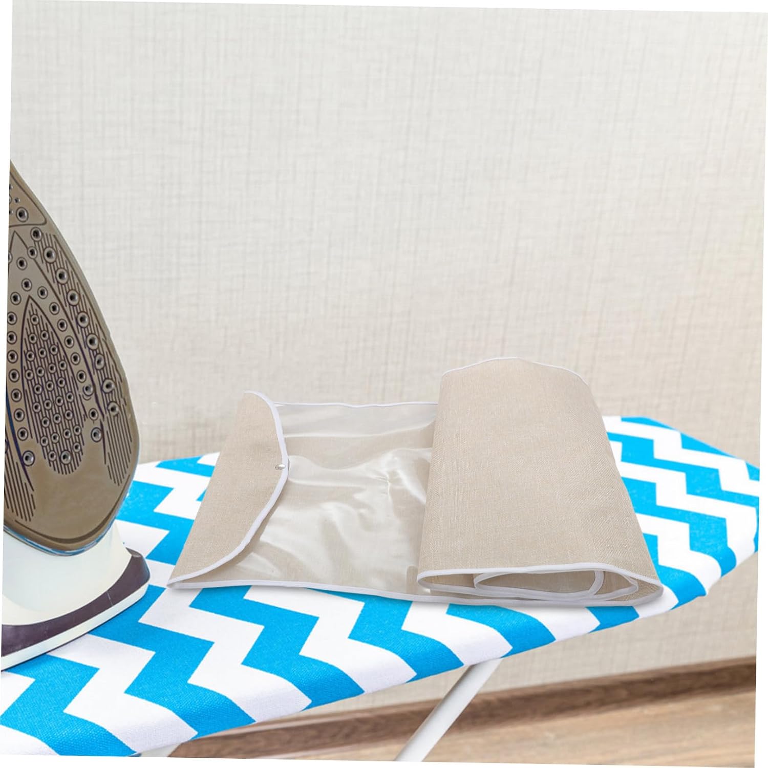 ULTECHNOVO Foldable Dustproof Ironing Board Cover with Snap Fastener Closure, Beige Cloth Protective Bag for Ironing Boards, Easy Installation for Homes and Laundry Room Use, 51x17.3 Inch