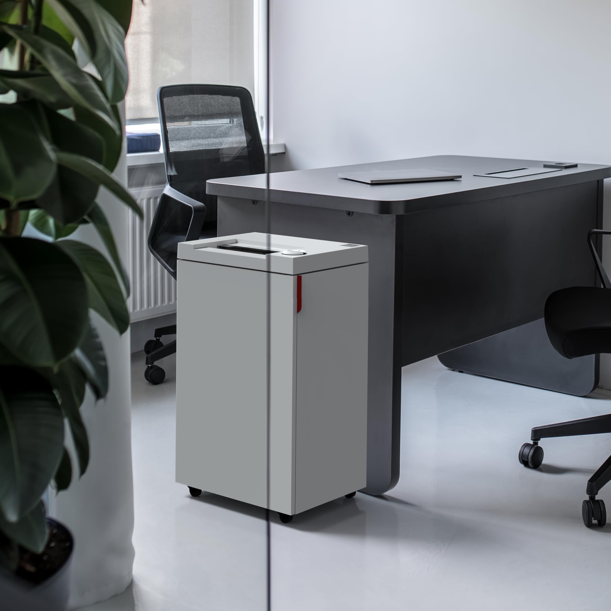 IDEAL 2445 niszczarka do dokumentów, poziom bezpieczeństwa P-5, cięcie cząstek stałych/cięcie krzyżowe 2 x 15 mm, pojemność 10 arkuszy, pojemnik na odpady 35 l, zgodność z DSGVO, niszczy również karty kredytowe, zszywki biurowe/zszywki