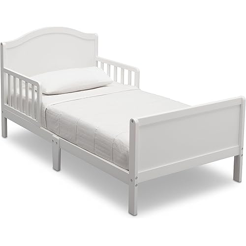 Delta Children Bennett Wood Toddler Bed - Greenguard Gold Certified, Bianca White