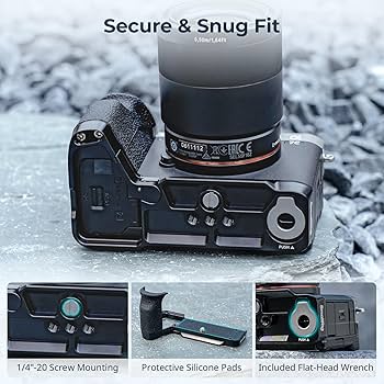 【美品】SONY α7CR ILCE-7CR ボディ SmallRigグリップ付 レンタル - SONY(ソニー)α7CR ILCE-7CR ボディ[ブラック