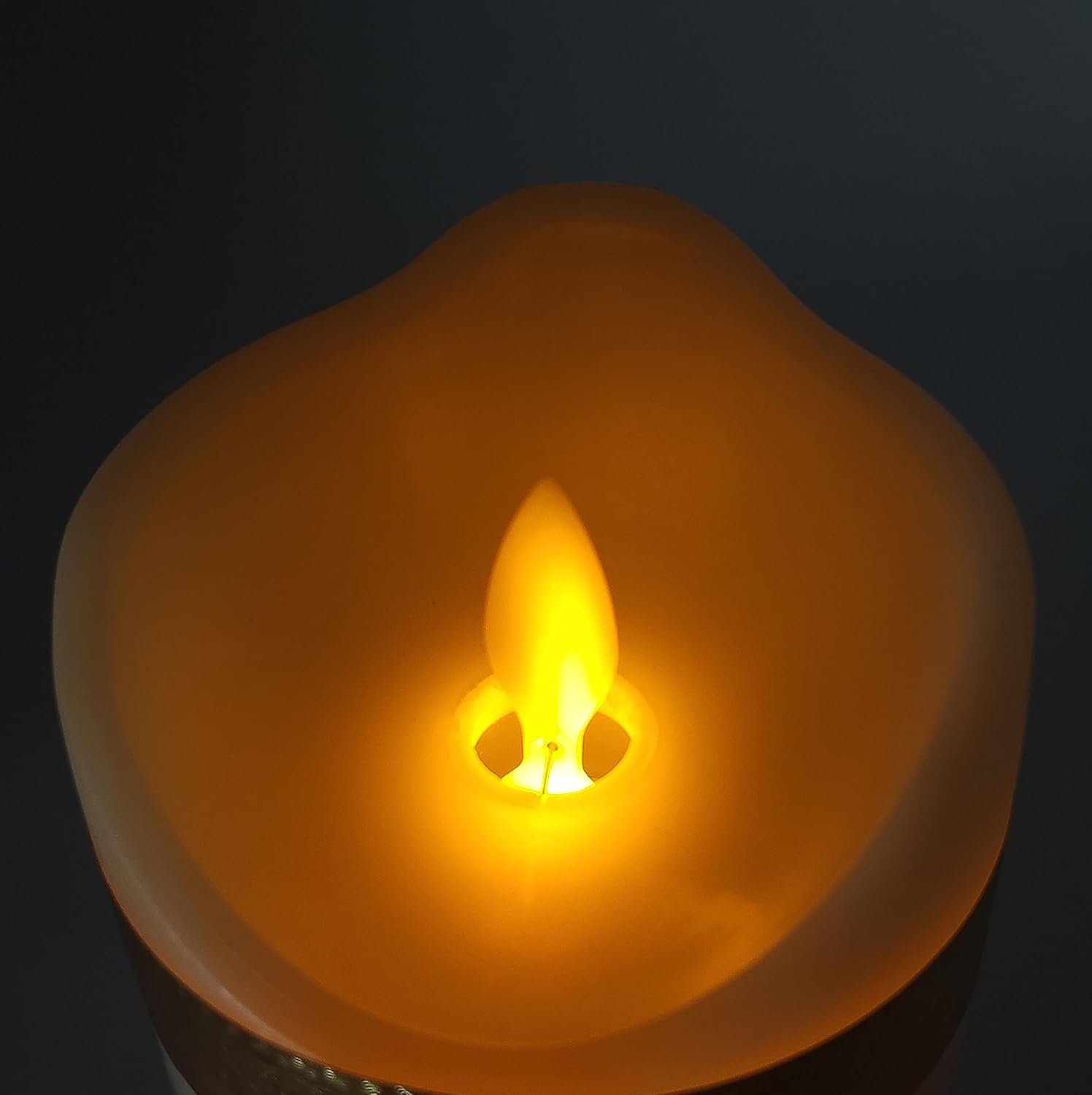 Artediseño piezas maestras Saint Martin of Tours Flameless LED Devotional Prayer Candle Religious Gold Foil Decoration for Home, Office, or Place of Workship