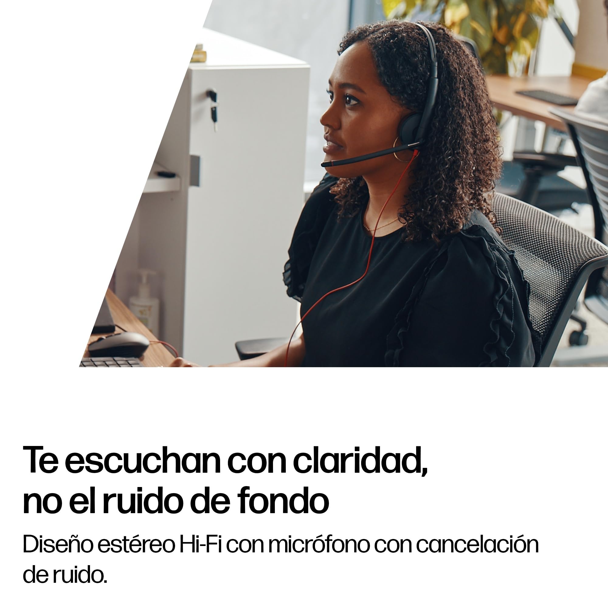 Auricular Poly Blackwire 3225 con cable - Micrófono con cancelación de ruido - Diseño estéreo - Conexión a PC/Mac/dispositivo móvil mediante USB-C, USB-A o conector de 3,5 mm - Funciona: Teams y Zoom
