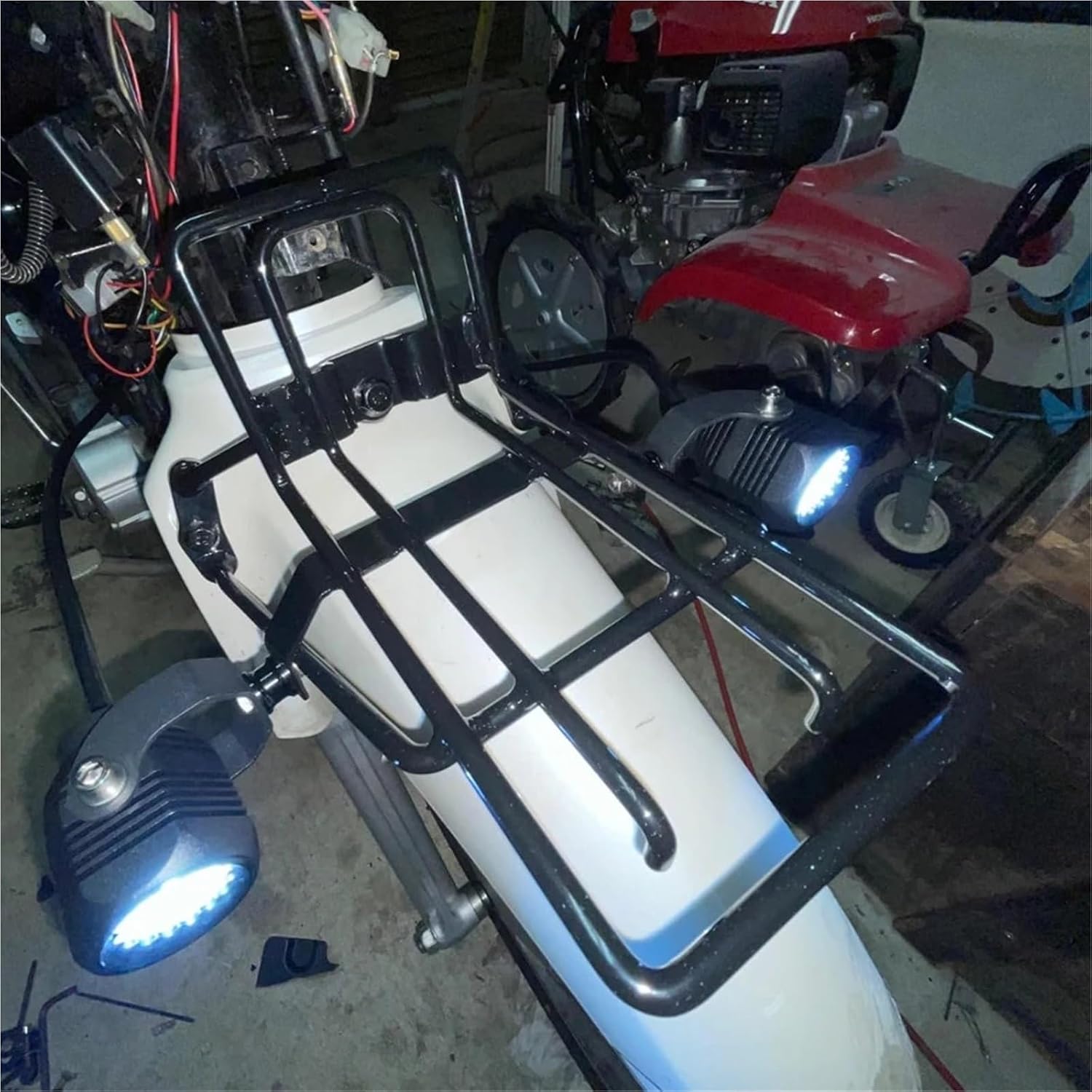 Auxiliary Light Kit W/Connector Fit for Honda Super Cub 50 110 AA09 AA04 JA44 JA59(Day white1)
