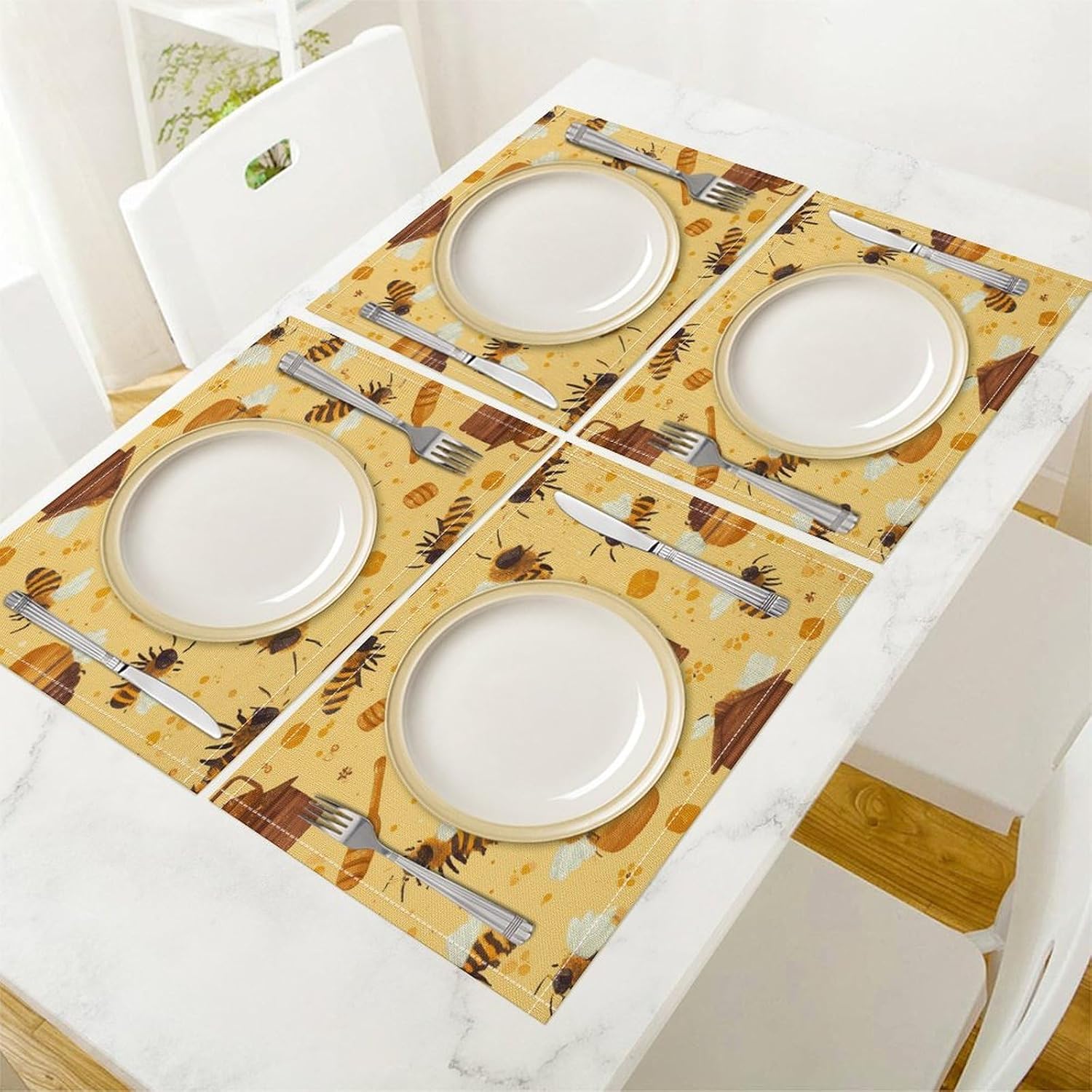 Honey Bees Rectangle Linen Placemat 12x17 Inch 1PCS image 4