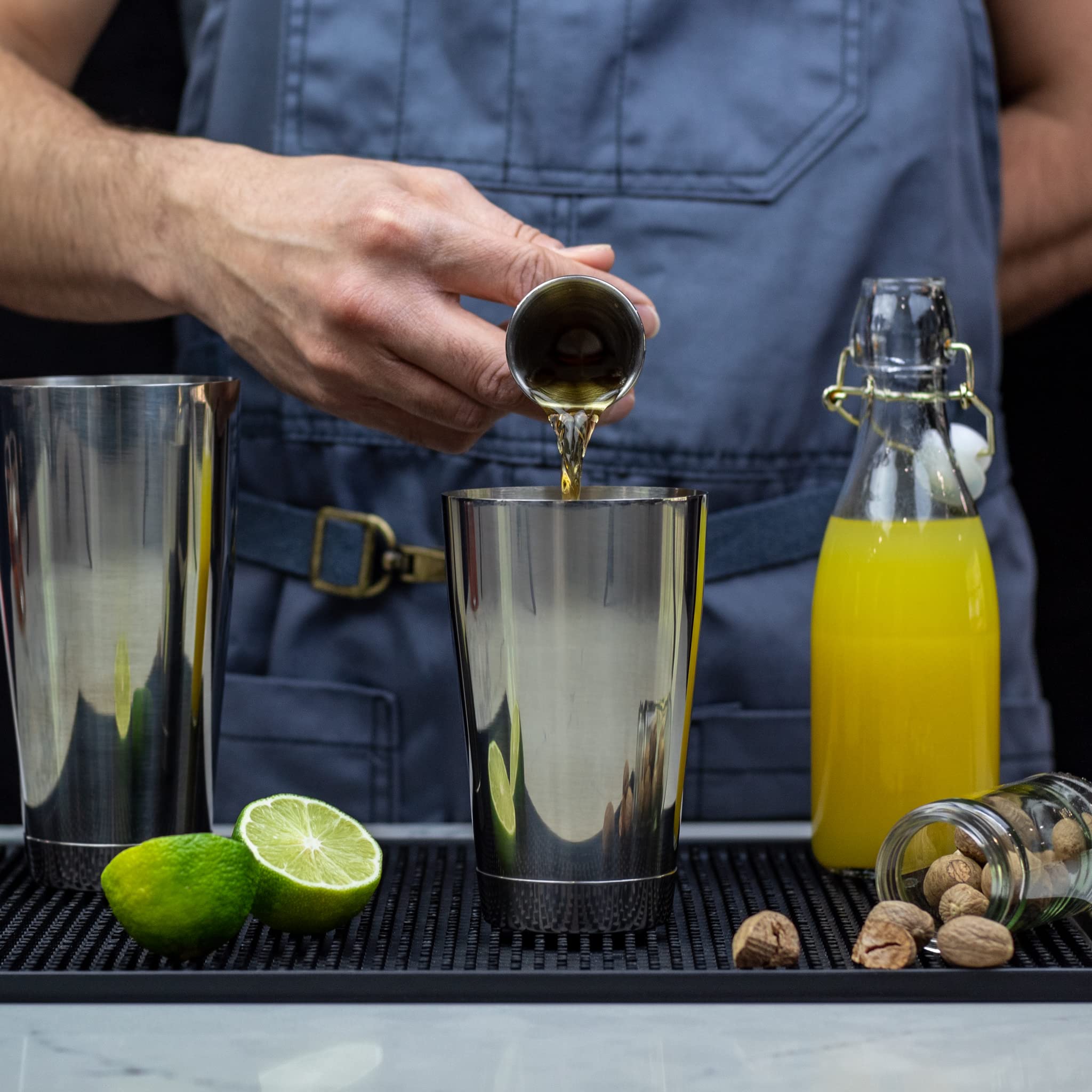 The Art of Craft Jigger Japonais : 28,3 g 56,7 g Double doseur à cocktail en acier inoxydable avec mesures à l'intérieur – Outil de mesure pour barman
