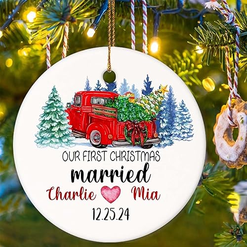 Vista 56 de WHIDOBE Adorno personalizado de nuestra primera Navidad como el señor y la señora, regalos de boda para pareja, novia y novio, adorno de casado