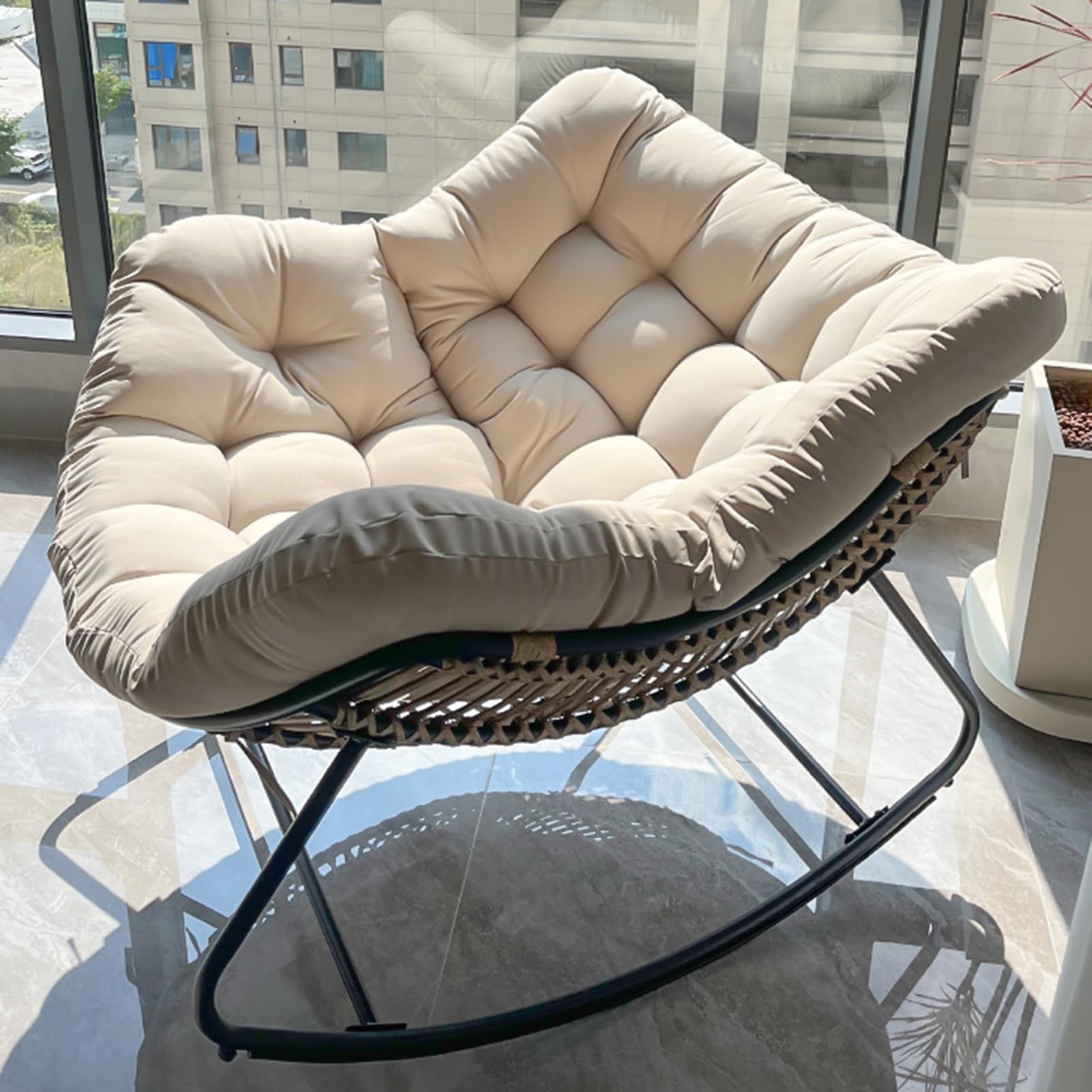 AuraFurn Schaukelstuhl Extra Groß - Rattan Optik Mit Dickem Sitzkissen Bis 140kg