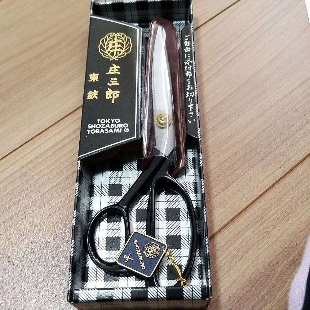 裁ち鋏　☆庄三郎　東鋏 Amazon | 裁ち鋏 庄三郎 東鋏 24cm | 園芸用はさみ