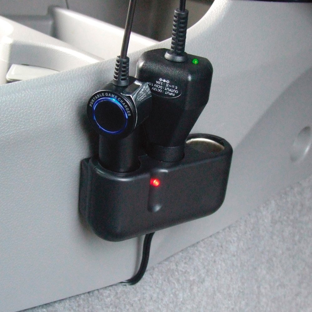 Amazon.co.jp: 槌屋ヤック(Tsuchiya Yac) 車内用品 ソケット分配器 3連