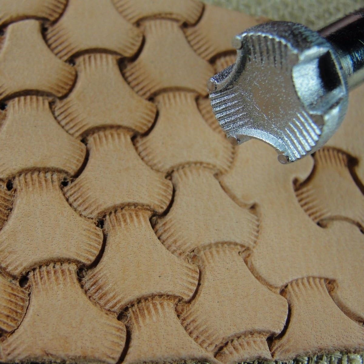 E684 Large Tri-Weave Stamp, Craft Japan Leather Stamping Tool