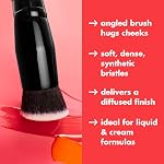 e.l.f. Pinceau à Blush Liquide Camo, Pinceau à Blush Anglé Idéal Pour Appliquer & Estomper les Couleurs Sur les Joues, Poils Doux et Denses, Végétalien & Non-Testé Sur Les Animaux