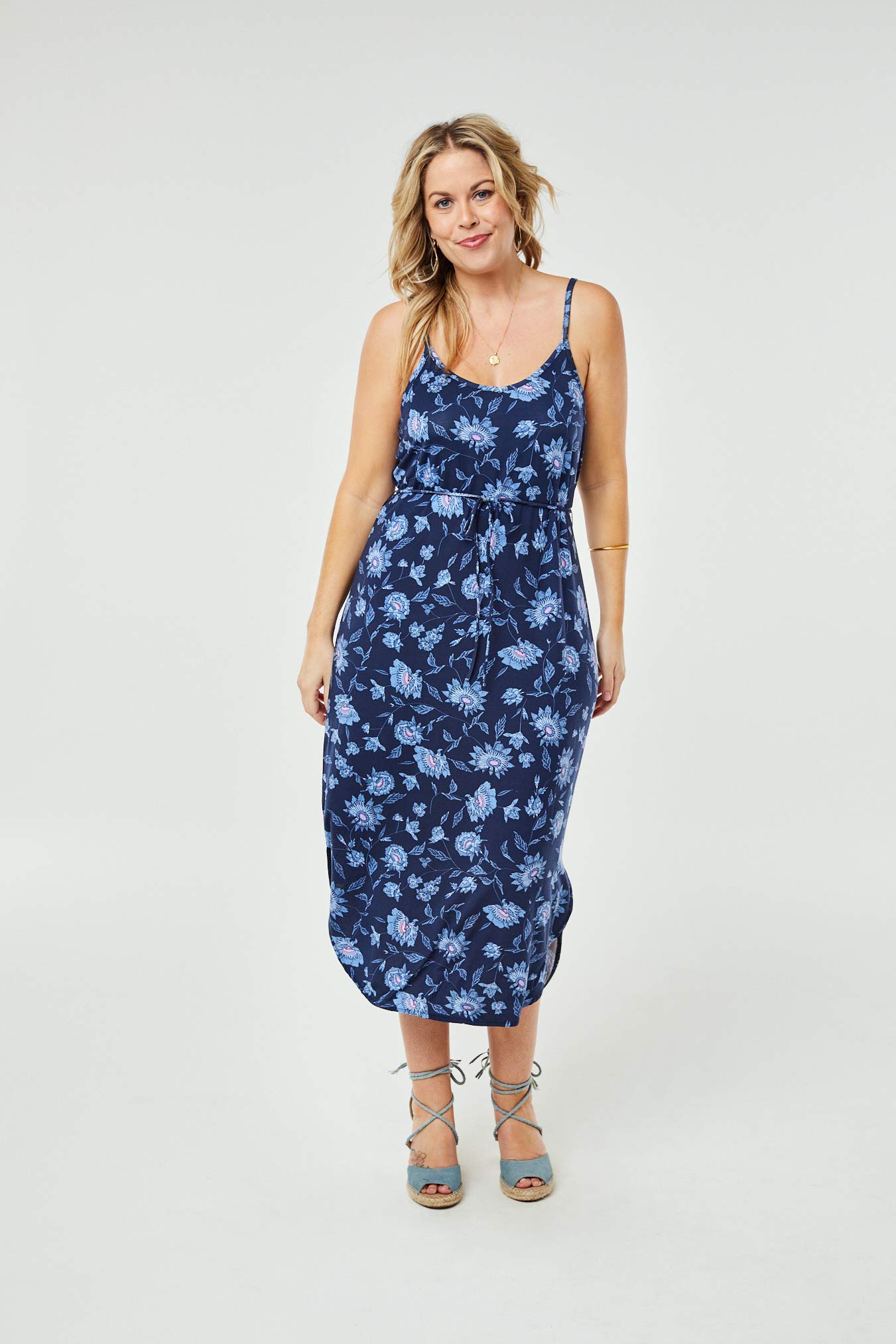 Carve Designs Women's Vikki Dress, Navy Haku, MD : Buy Online at Best Price  in KSA - Souq is now Amazon.sa: Fashion