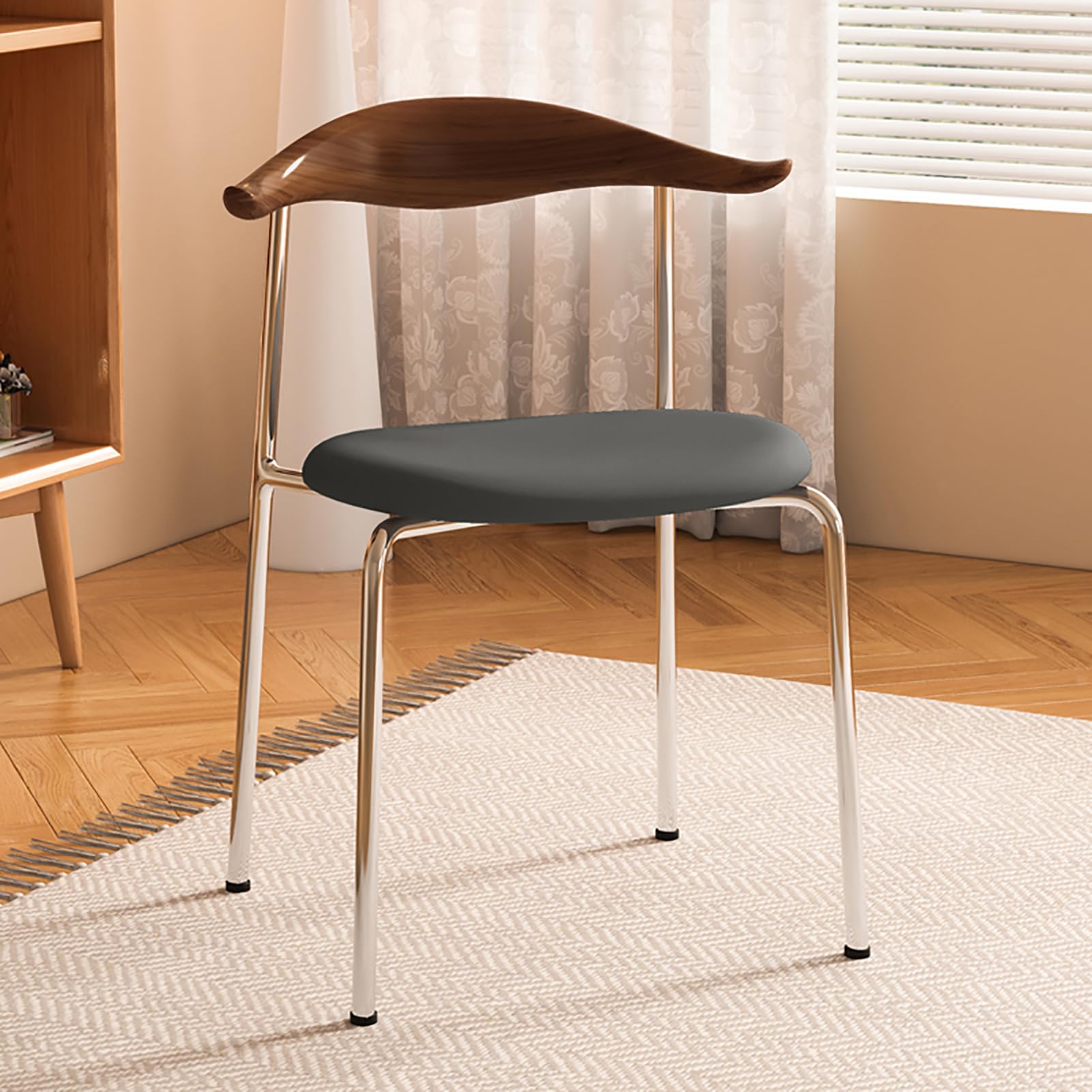 Chaise d'appoint sans accoudoirs en cuir synthétique premium et pieds en métal