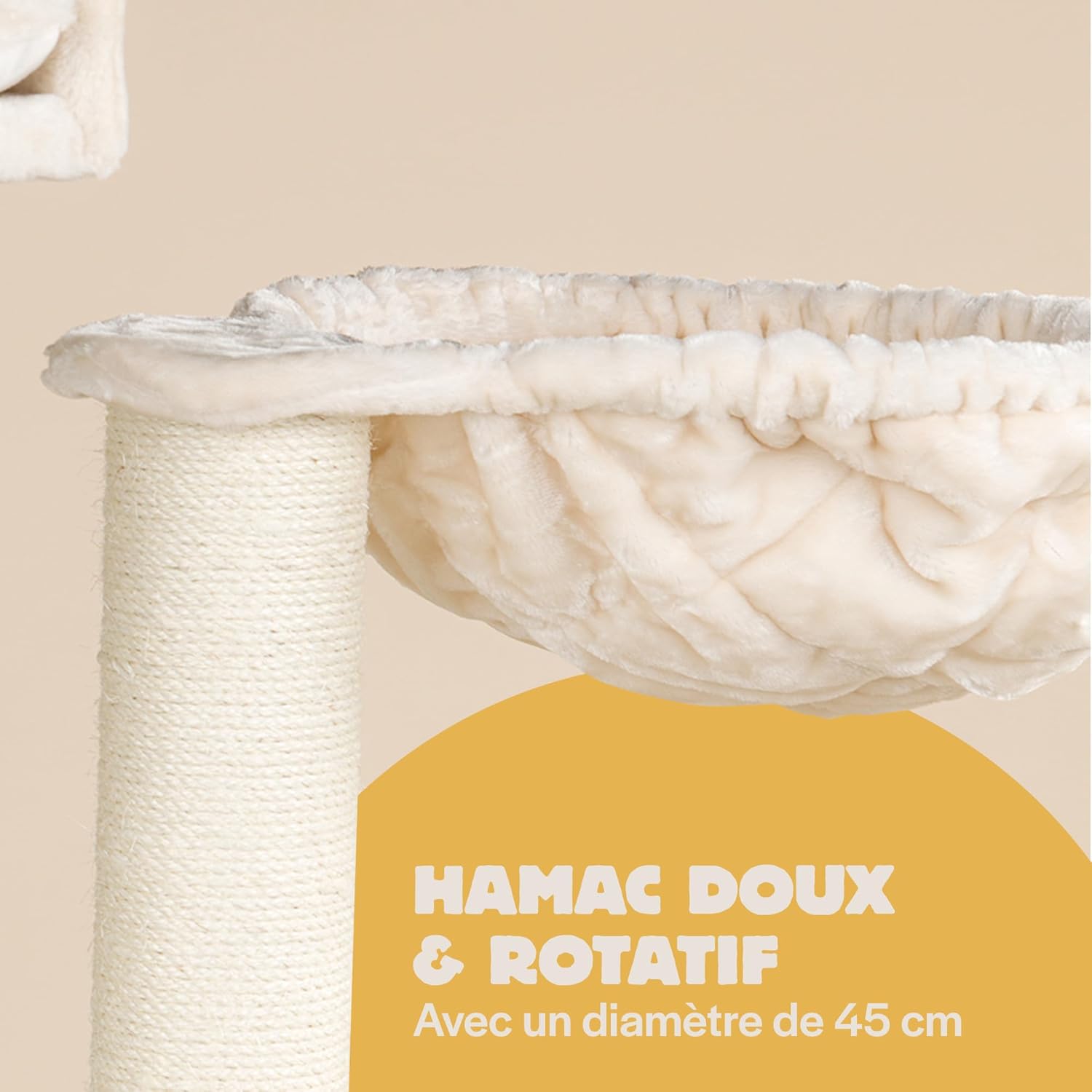 Close-up of the soft, rotatable hammock with a 45 cm diameter on the RHRQuality Kilimanjaro Deluxe Cat Tree.