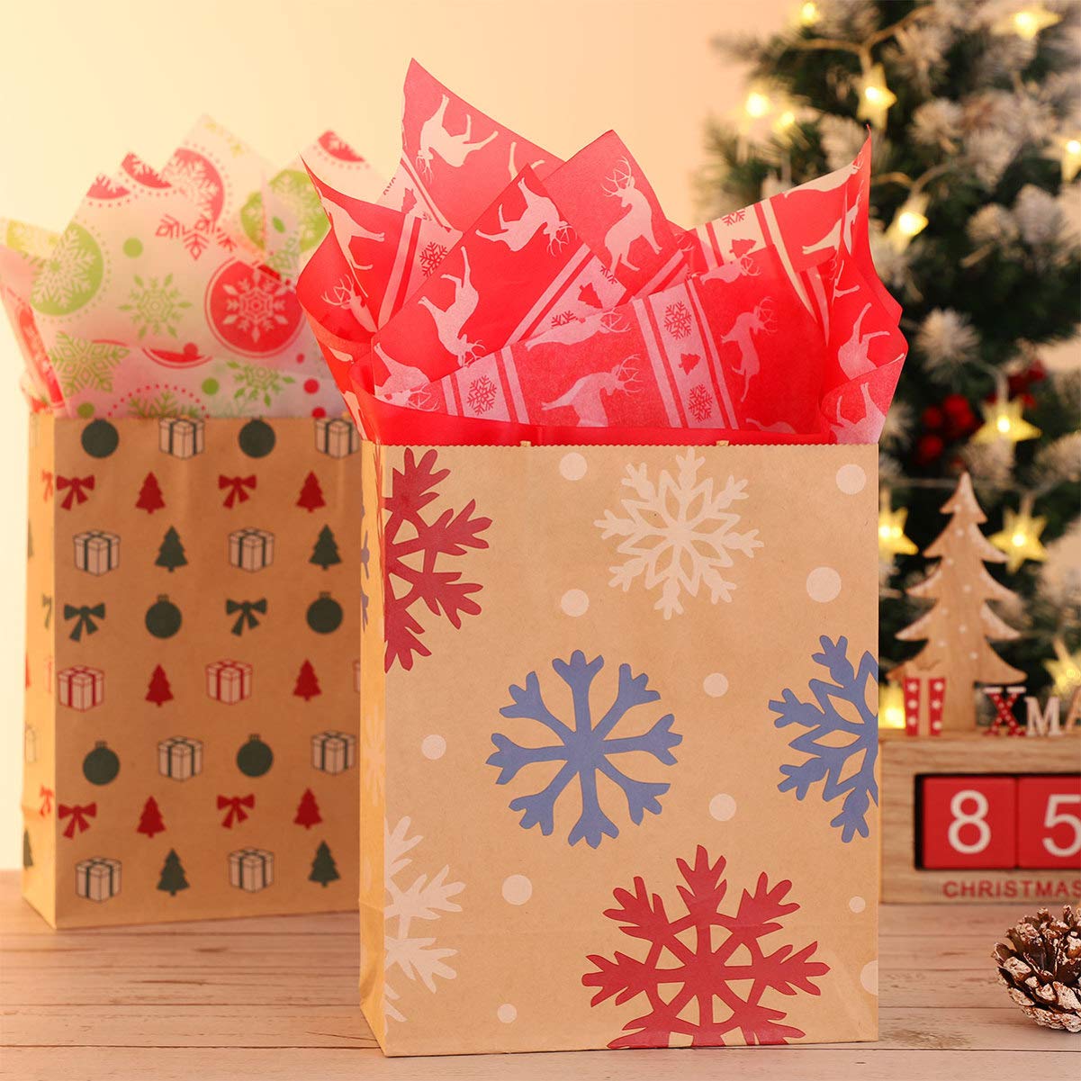HANABASS Lot de 150 Feuilles de Papier D'emballage Présent Noël Pliable et Respirant Motifs Classiques pour Emballages de Fleurs et Décorations de Fête