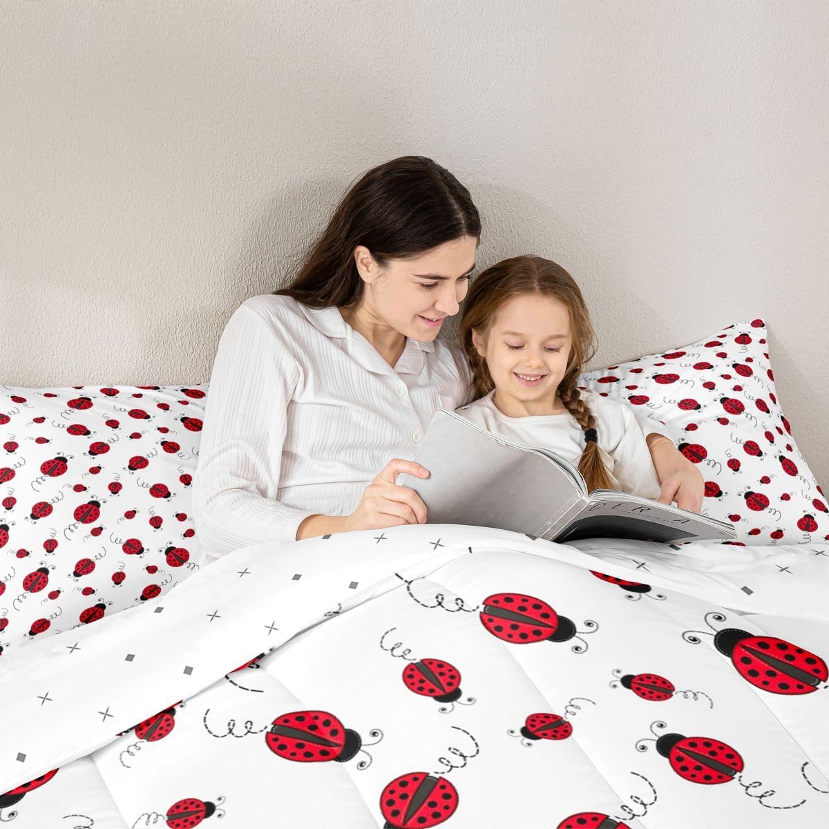 Cartoon Ladybug Comforter Set Twin Size Red Ladybugs Bedding Set for Kids Child,Cute Ladybird Down Comforter Beetles Bugs Pattern Bed Quilt Chic Nature Art Lady Beetle Wild Animal Room Decor image 3