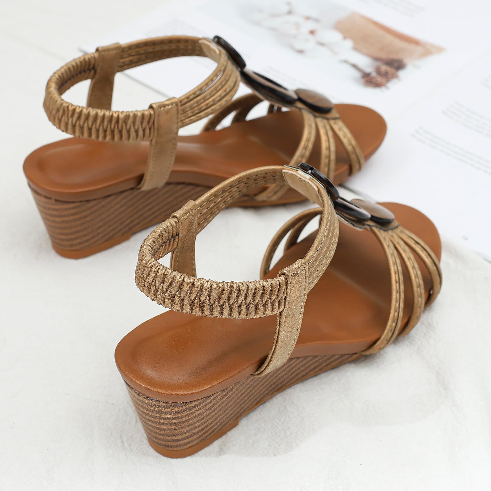 Sandali Zeppa Donna T Strap Punta Aperta Cavigliera Elastica Dettaglio Perline Tacco 5cm Effetto Legno Leggeri Comodi Estivi