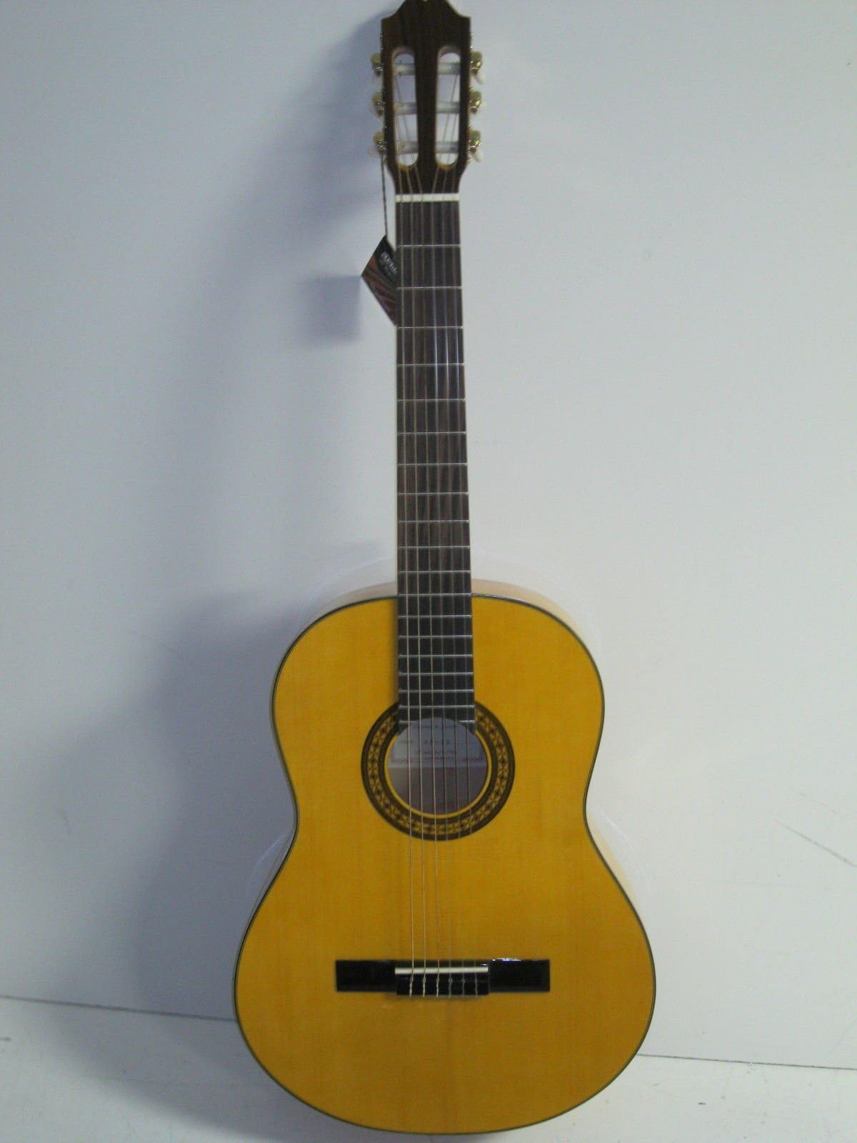 AH-15 Flamenco Guitar, Cypress