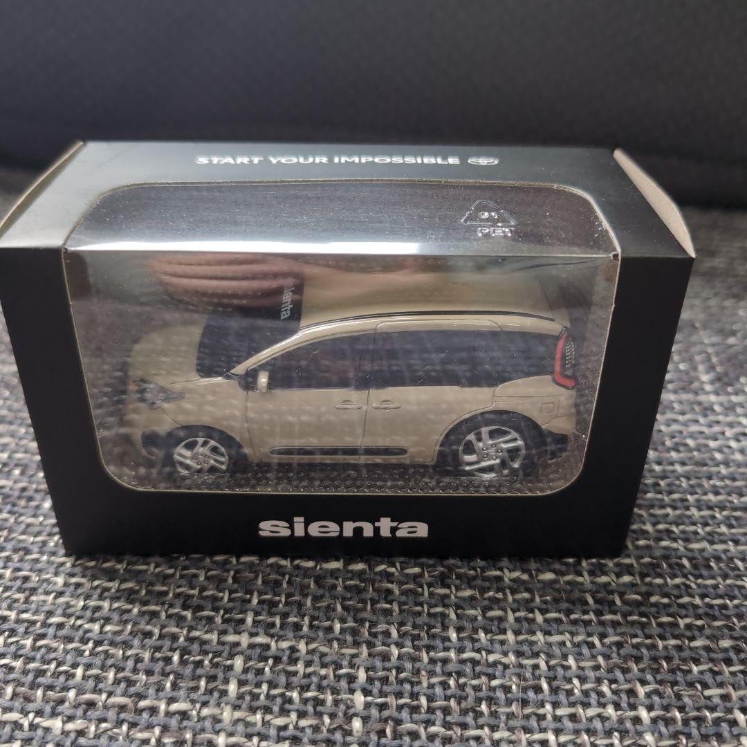 トヨタ シエンタ ミニカー ベージュ Amazon.co.jp: 130新型 シエンタ ミニカー 130 ベージュ カラー