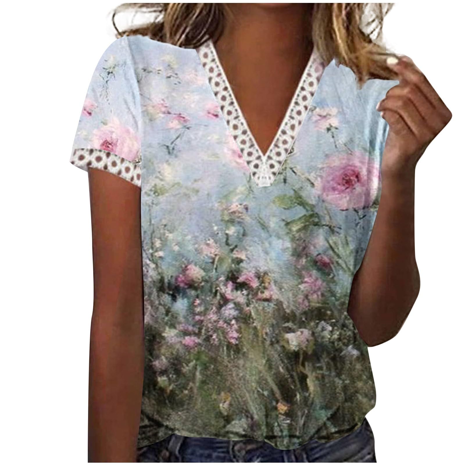 HquowkWomen's Floral Print Graphic Tops Tees Short Sleeve V Neck Lace Shirts Summer Dressy Trendy Casual Loose Fit Blouses