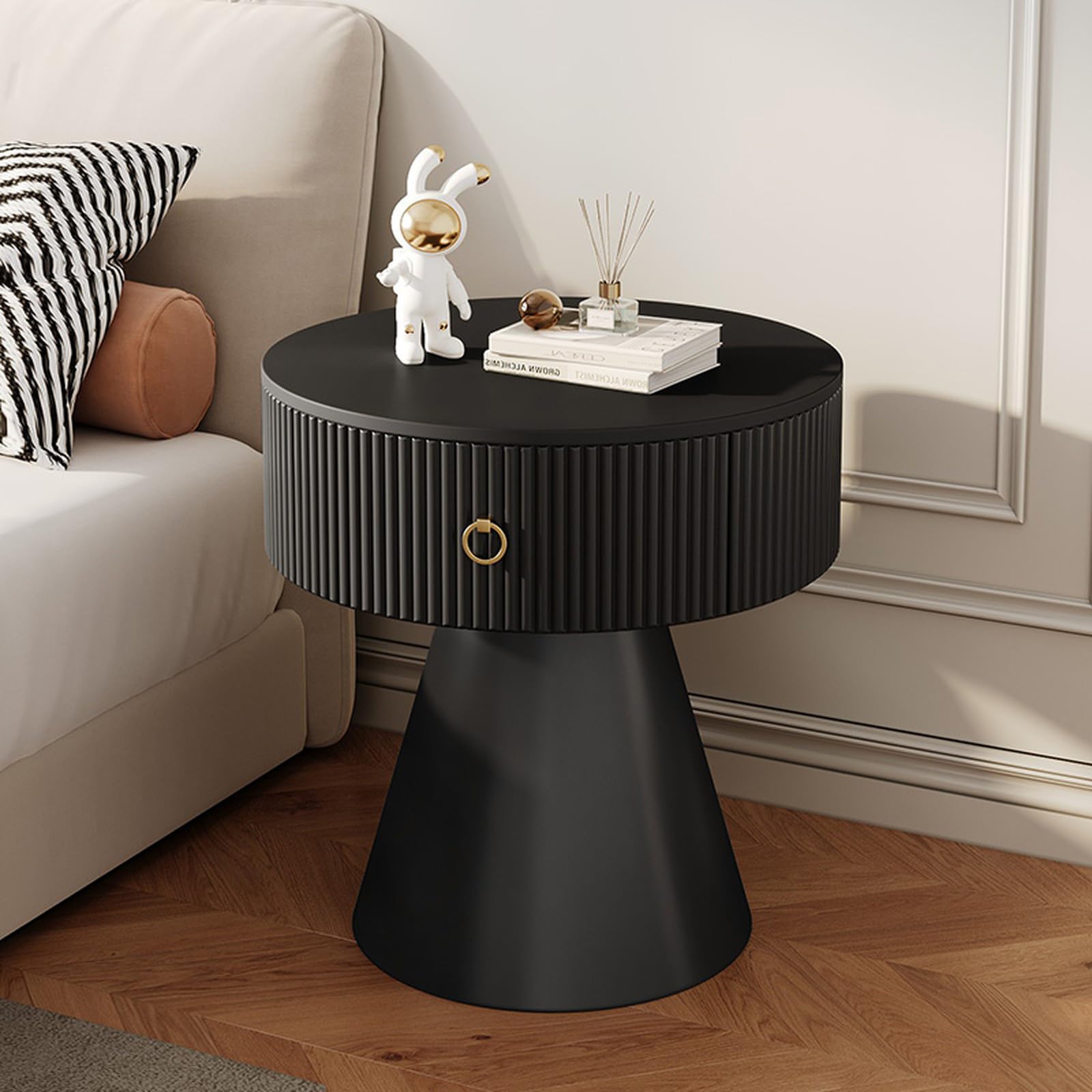 Table de nuit ronde avec tiroir pour une chambre épurée