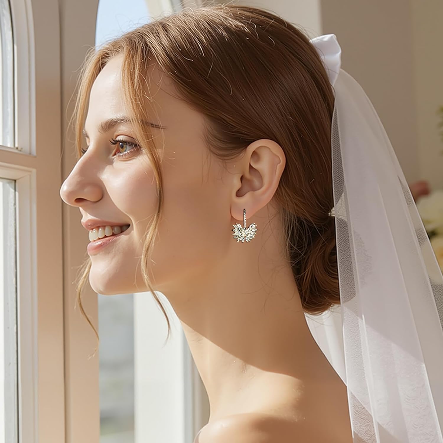 Gemsme Small Gold Hoop Dangle Earrings for Women, Dainty Cubic Zirconia Cartilage Huggie Hoop Earrings, Prom Weddingg Jewelry Gift
