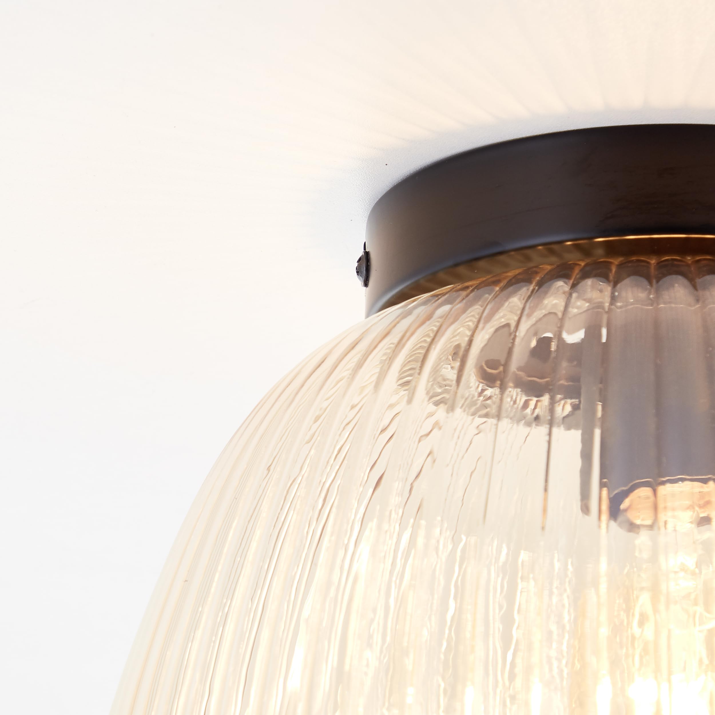Lightbox Retro Deckenlampe mit Riffelglas Lampen-Schirm | Ø 25 cm | dekorative Deckenleuchte | E27 Fassung | Wohnzimmer-Lampe aus Glas/Metall in Amber-Bernsteinfarben/Matt Schwarz