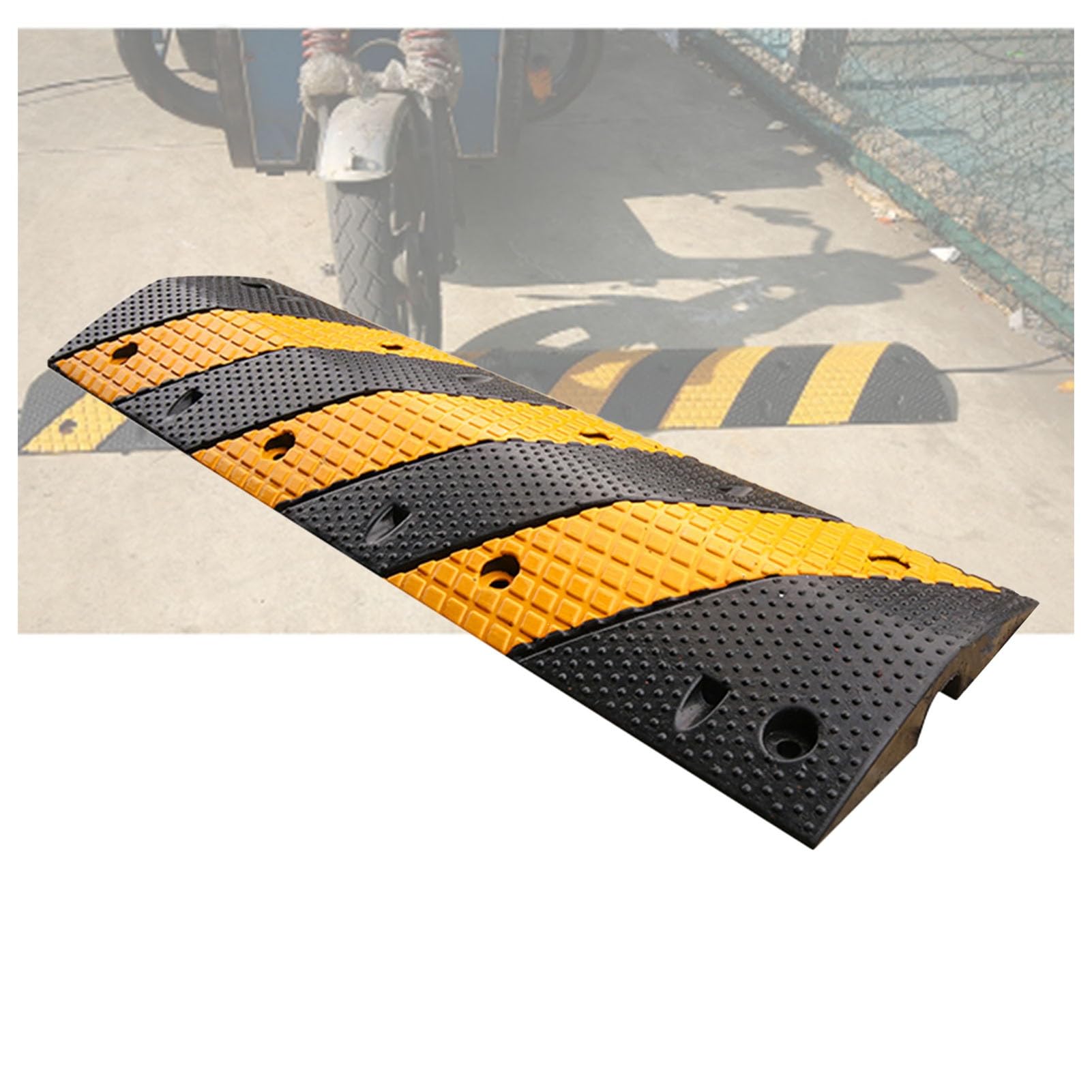 Ralentisseurs en caoutchouc avec rampe de protection