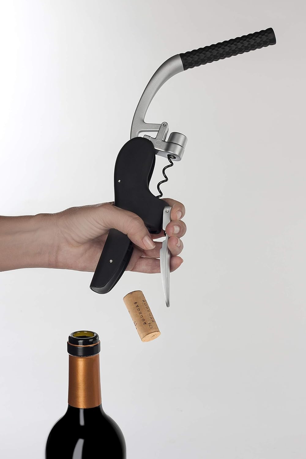 ARCOS Elegant Manual Corkscrew. Sleek Silver and Black Design for Wine Enthusiasts, Flawless Functionality Meets Kitchen Elegance