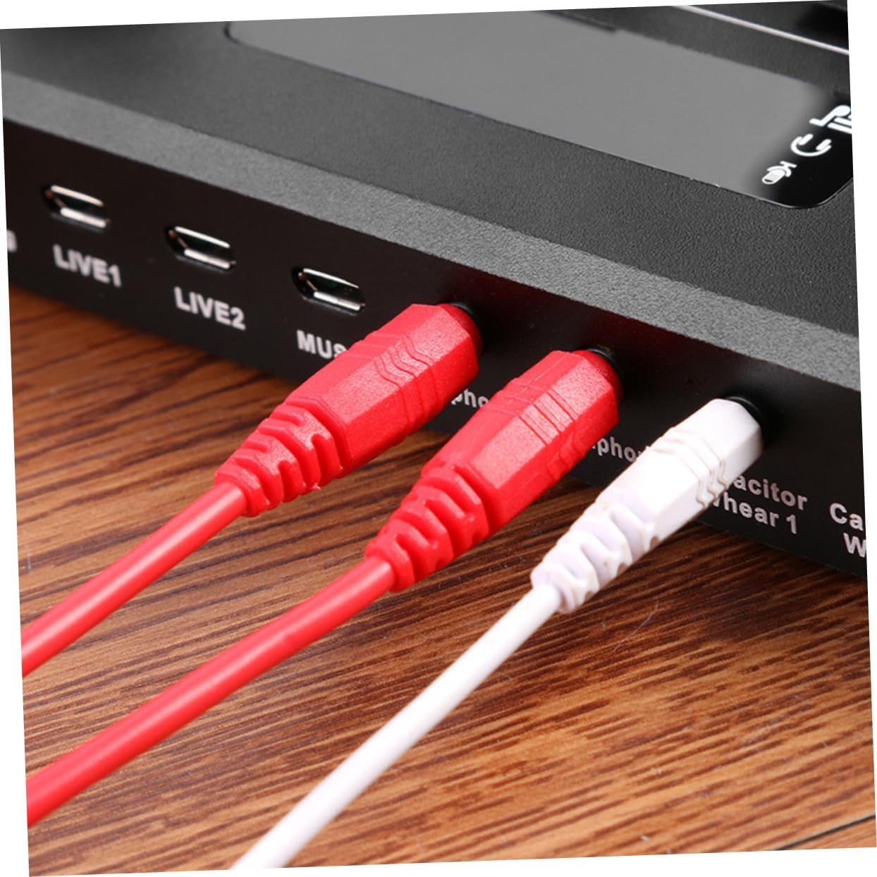 BESPORTBLE V9 Mobile Phone Live Broadcast Sound Card Set Portable Voice Disguiser External Audio Mixer for Streaming and Recording Compatible Computers and Phones