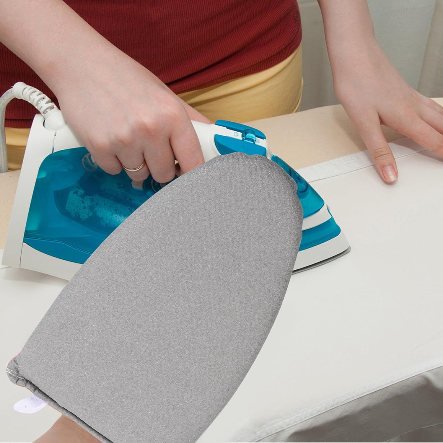 VICASKY Portable Steamer Ironing Gloves Heat Resistant Mitt with Finger Loop for Garment Steamer Accessories, Compact Handheld Steam Ironing Mitt for Home and Travel Use