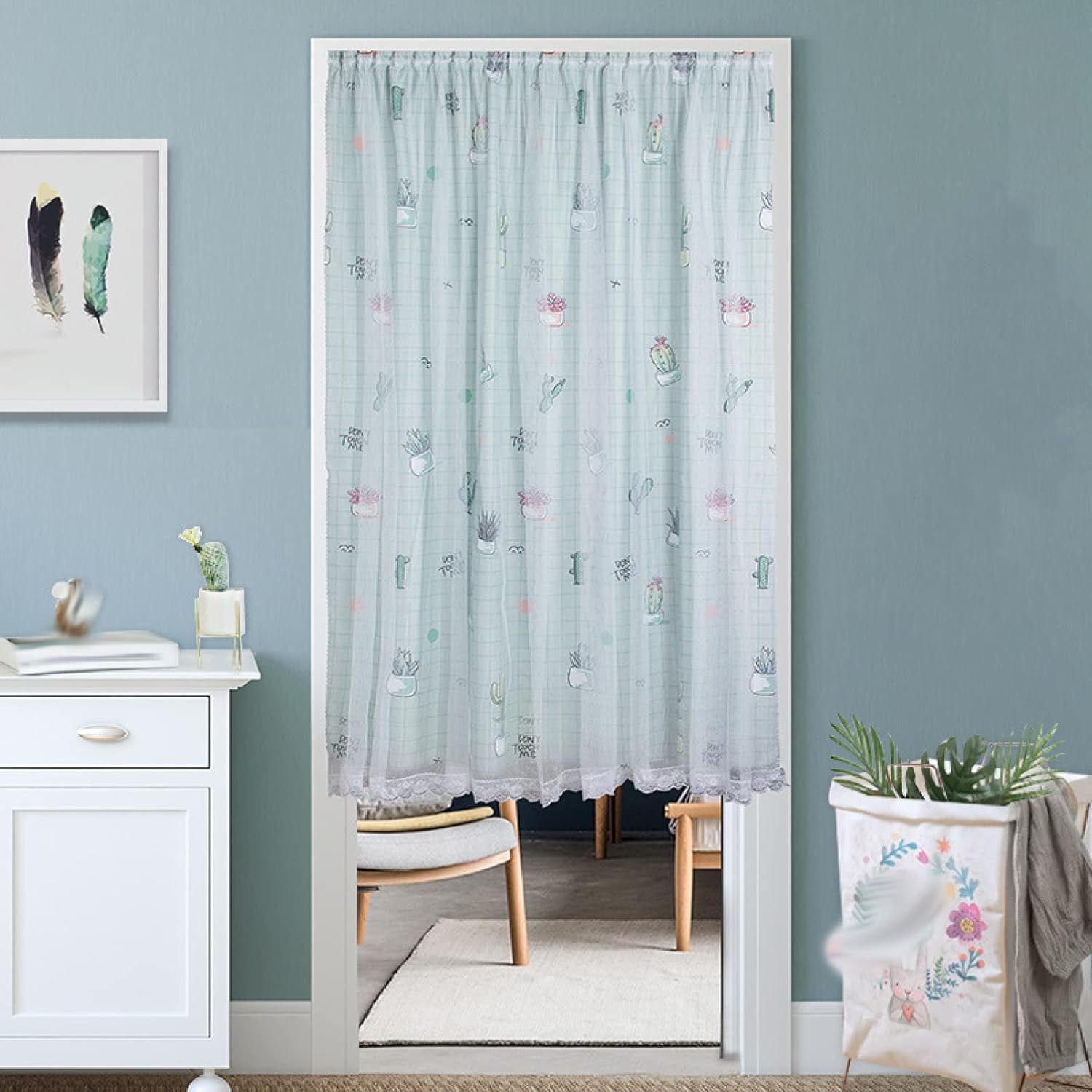 最大79 Offクーポン ドアカーテン レースカーテン 紗のカーテン 玄関カーテン おしゃれ フリル シック かわいい パーテーション 半遮光 カラー 丸洗える 薄い 薄型 目隠し 装飾用 窓 玄関 1 2 1 8m 部屋 仕切り 刺繍 リーフ柄 モンステラ 葉 ホームデコレーション Wisp Mx