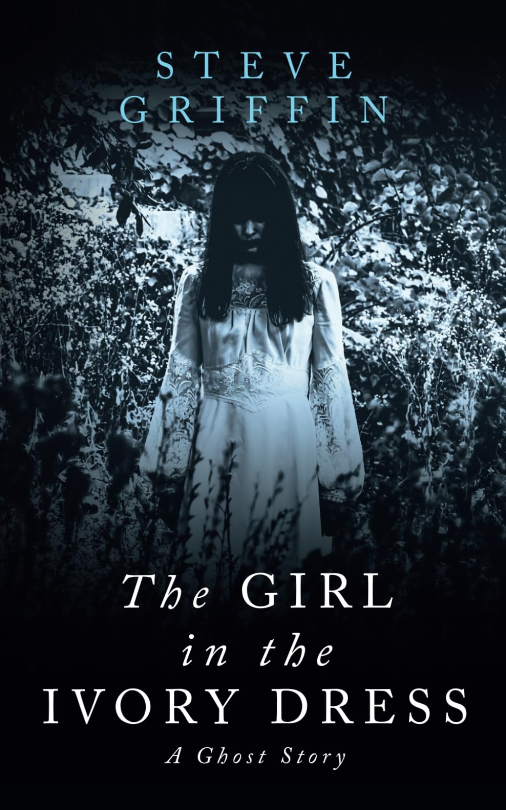 The Girl in the Ivory Dress: A Ghost Story (The Ghosts of Alice)