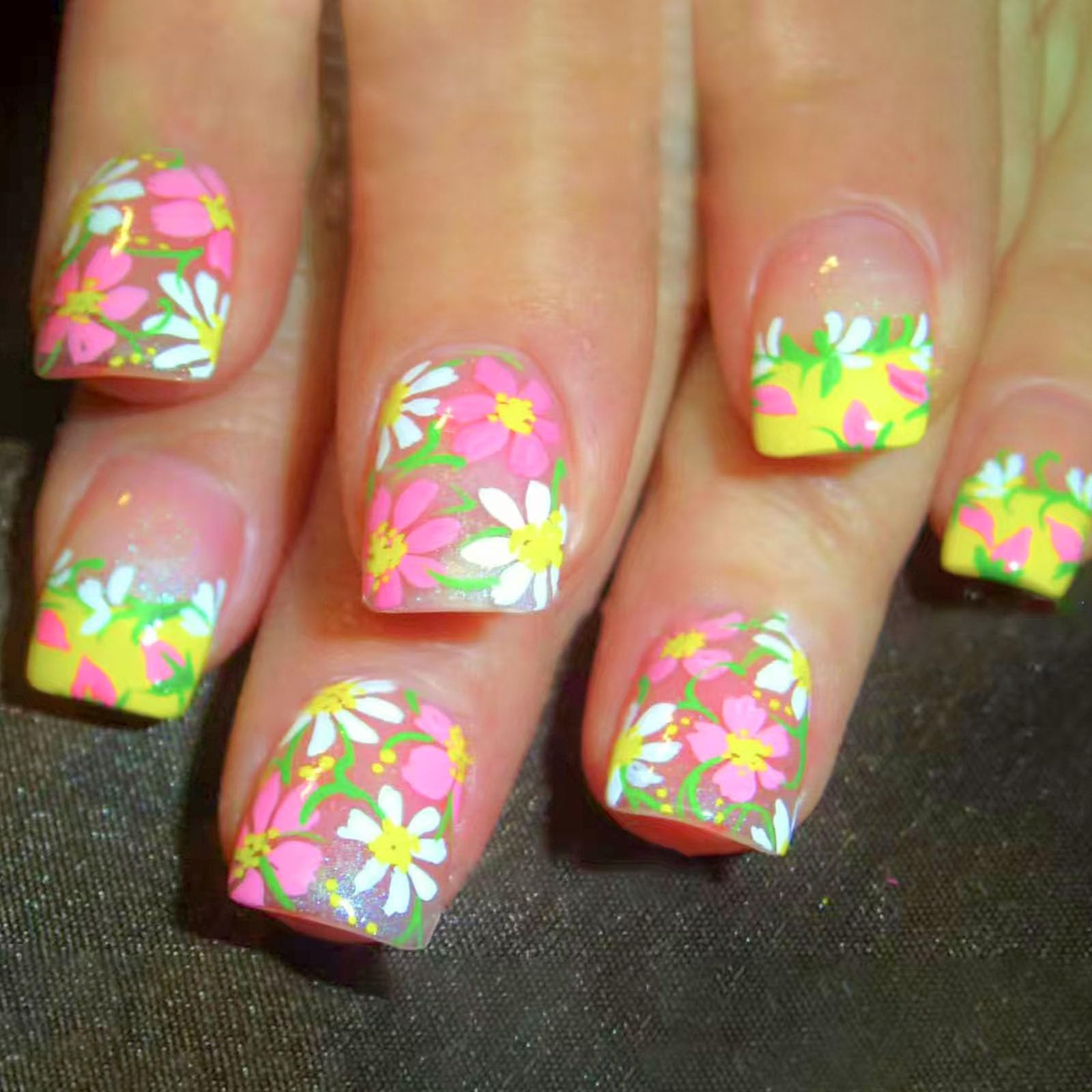 SRIMNUYY Square Short Press-on Nails Yellow French Tip Glue-on Nails with Pink White Flower Design Leaf Fake Nails Glossy Transparent Acrylic False