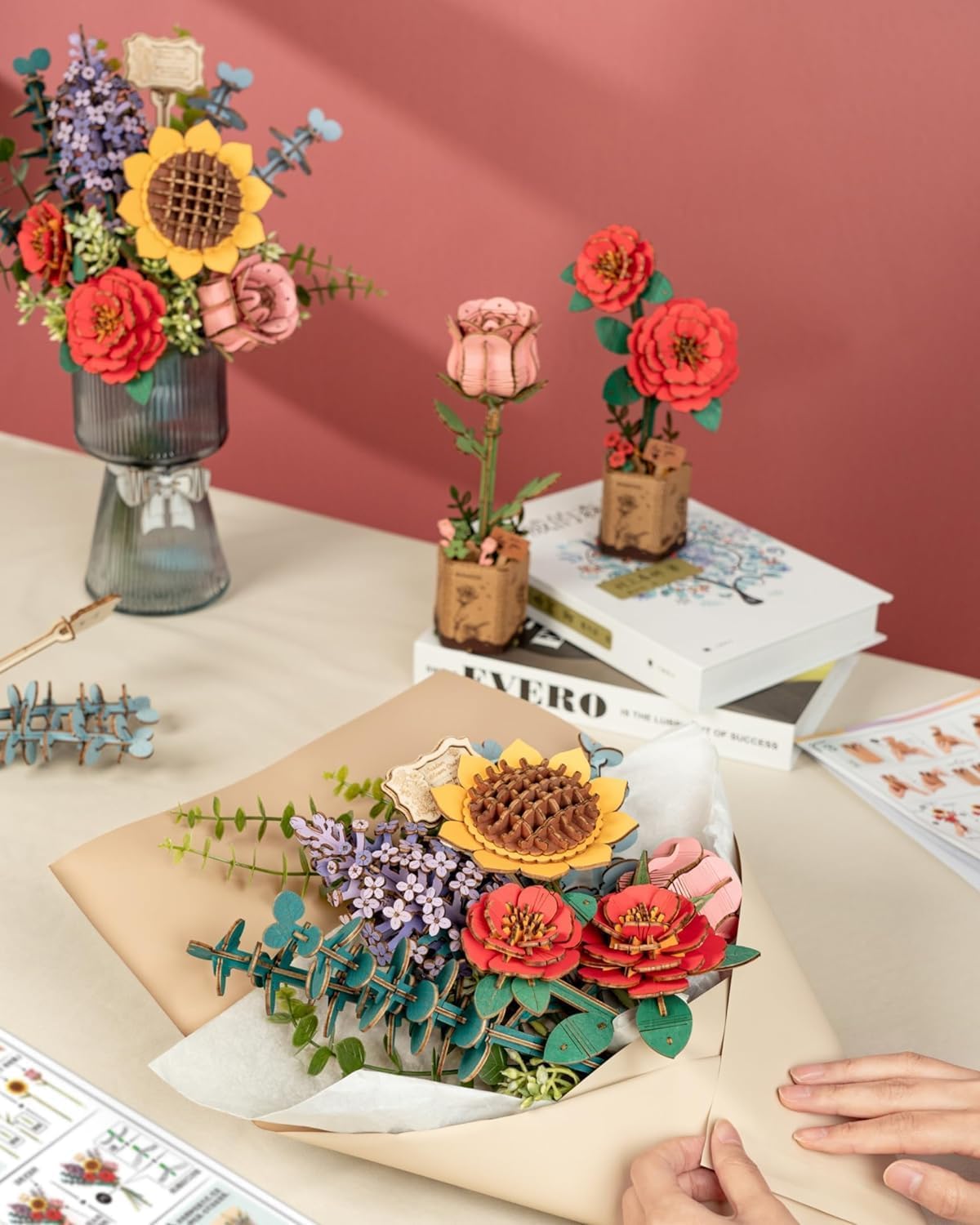 ROBOTIME Fiori Secchi Decorativi, Puzzle 3D in Legno, Modellismo da Costruire Adulti, Regali Compleanno Donna San Valentino, Decorazione per la Casa, Bouquet di Fiori, TW01H